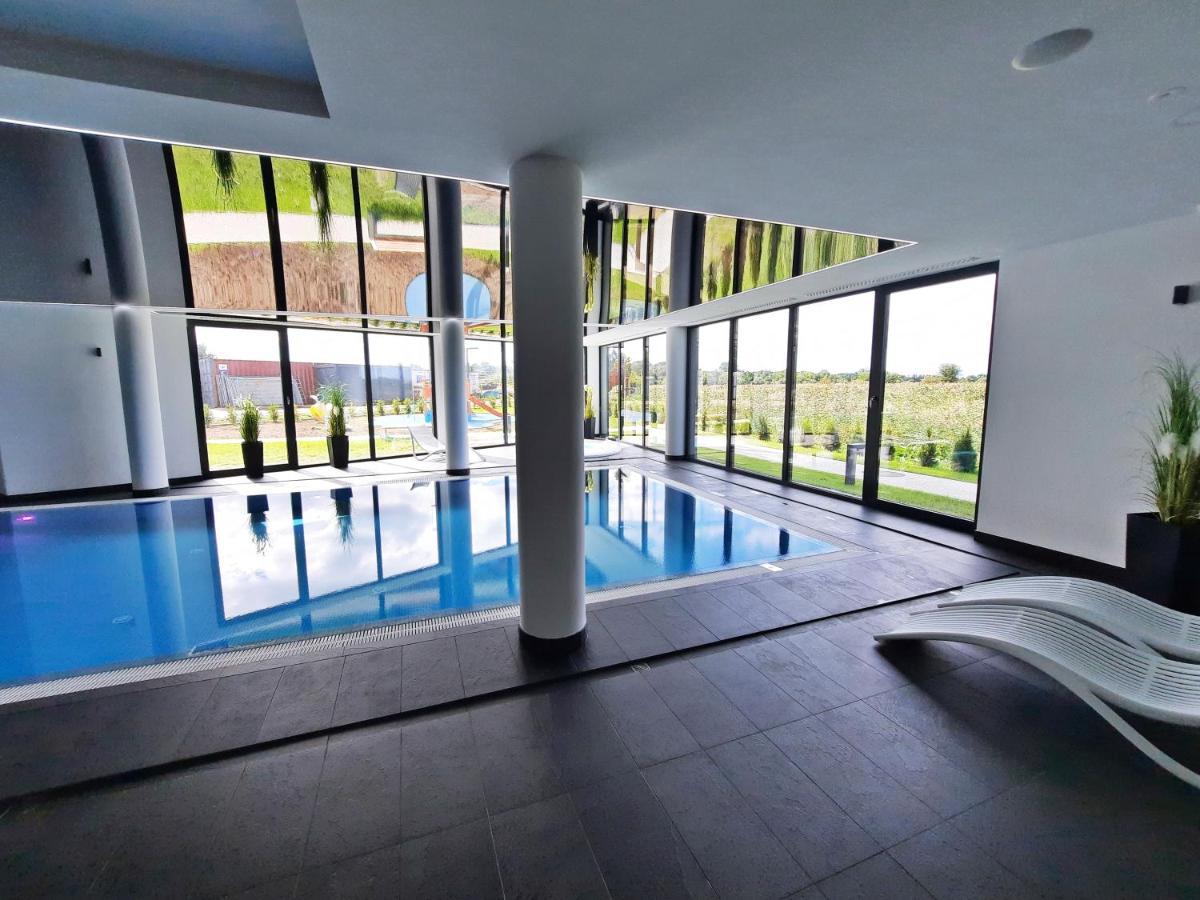 Resort Westin House - Basen, Jacuzzi, Sauna, Silownia, Plac Zabaw W Cenie - 365Pam โควอบเซก ภายนอก รูปภาพ
